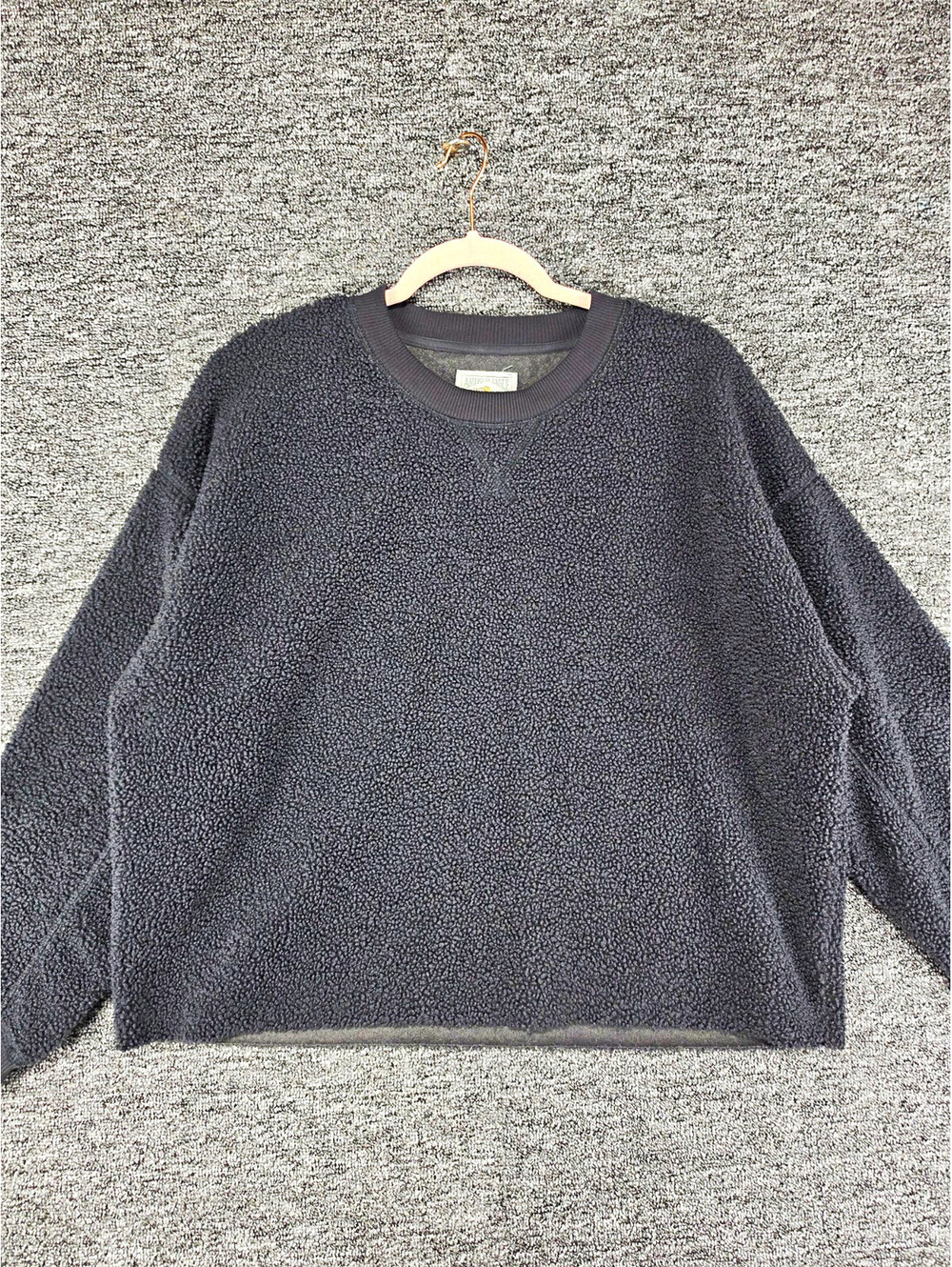 American Eagle Outfitters Women's Black Sherpa Fleece Crewneck Pullover M